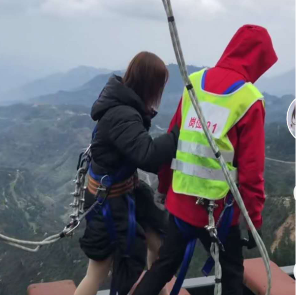 張家界翼裝飛行事件—景區(qū)不得不提防的高風(fēng)險(xiǎn)項(xiàng)目?。?！  